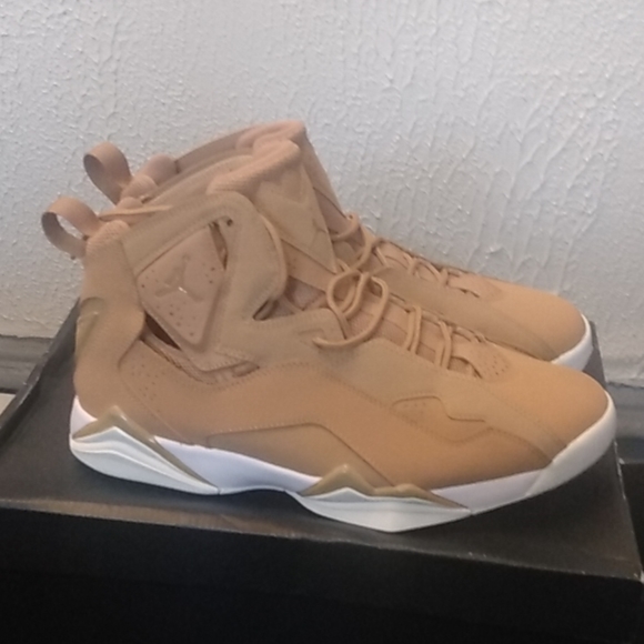 jordan true flight tan